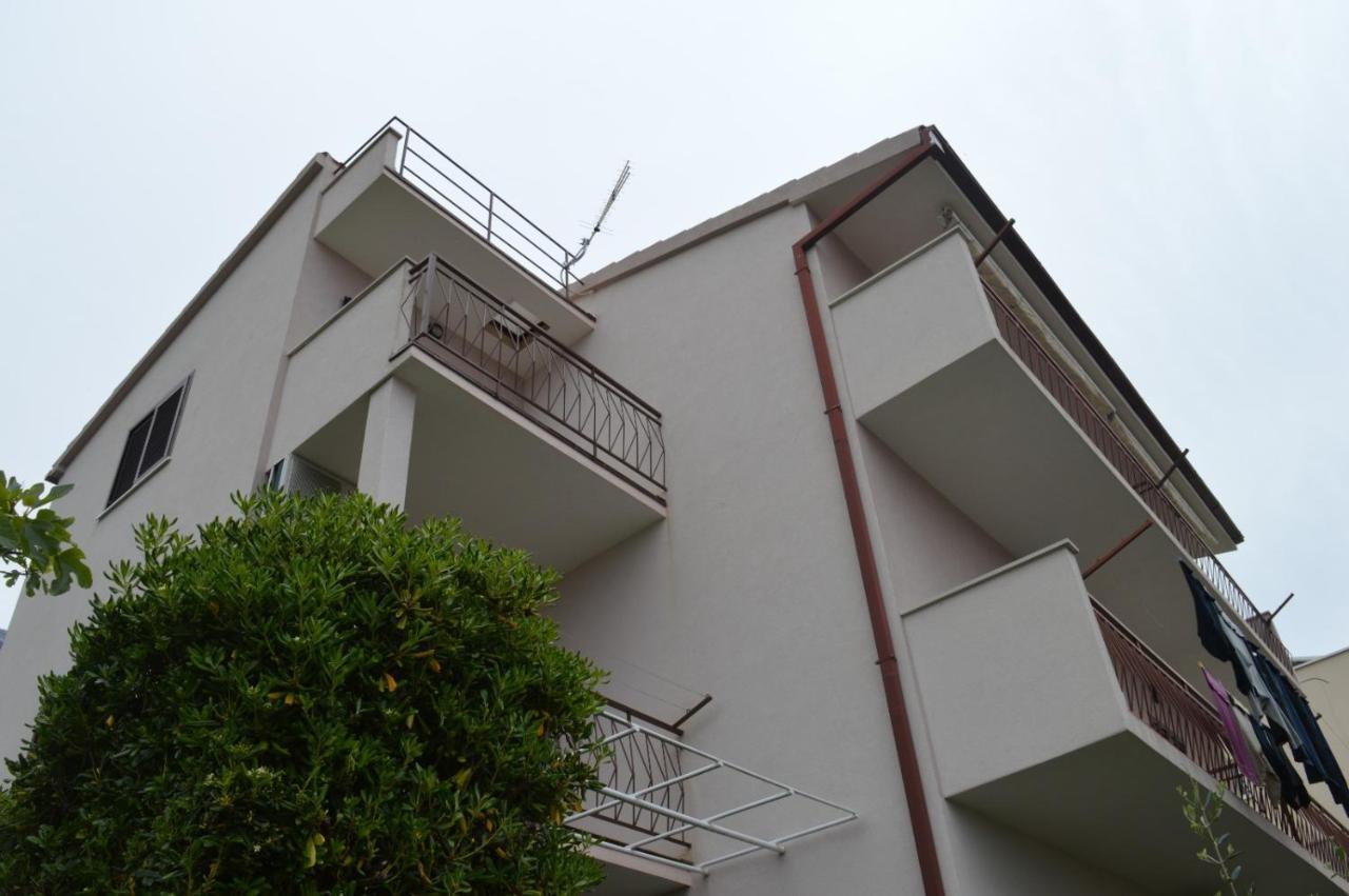 Soba Mira Apartment Makarska Exterior photo